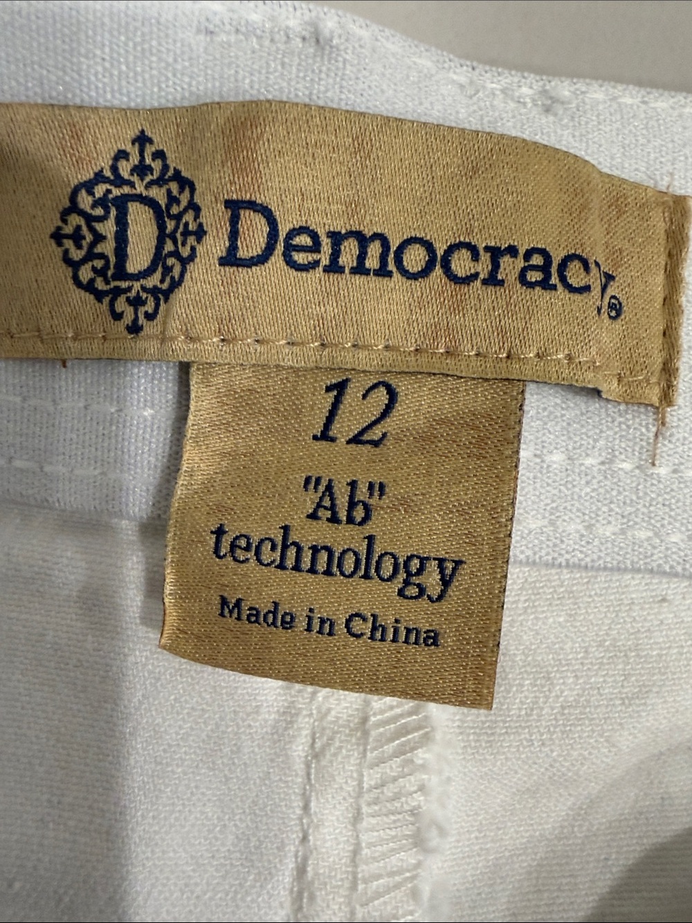 Democracy “Ab” Technology White Wide Leg Crop Pants Size 12 Patch Pockets - Picture 4 of 6
